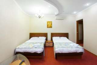 Гостиница Prestige House Verona Казань Стандартный трехместный номер-2